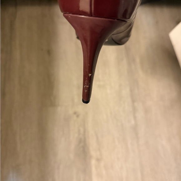 Burgundy Patent Leather Mary Jane Pump - Picture 4 of 4